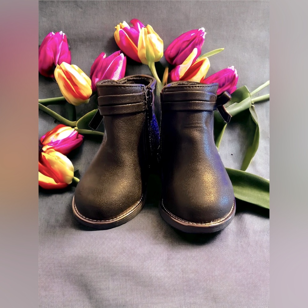 Bootie boots